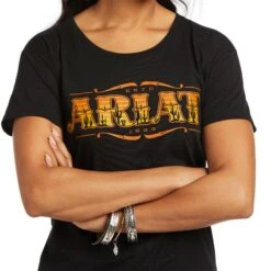 Ariat® Ladies Wordmark Graphic Short Sleeve Black T-Shirt 10038622 -Ariat Shoes Shop F21 WMS WEST 10038622 detail01