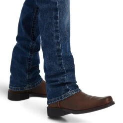 Ariat® Youth Boy's B5 Slim Bracken Nelson Straight Leg Jeans 10042202 13 Ariat® Youth Boy's B5 Slim Bracken Nelson Straight Leg Jeans 10042202 -Ariat Shoes Shop F22 BYS WEST 10042202 detail01