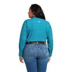 Ariat® Ladies Team Kirby Ariel Geo Print Button Down Shirt 10039455 9 Ariat® Ladies Team Kirby Ariel Geo Print Button Down Shirt 10039455 -Ariat Shoes Shop S22 WMS WEST 10039455 back plus