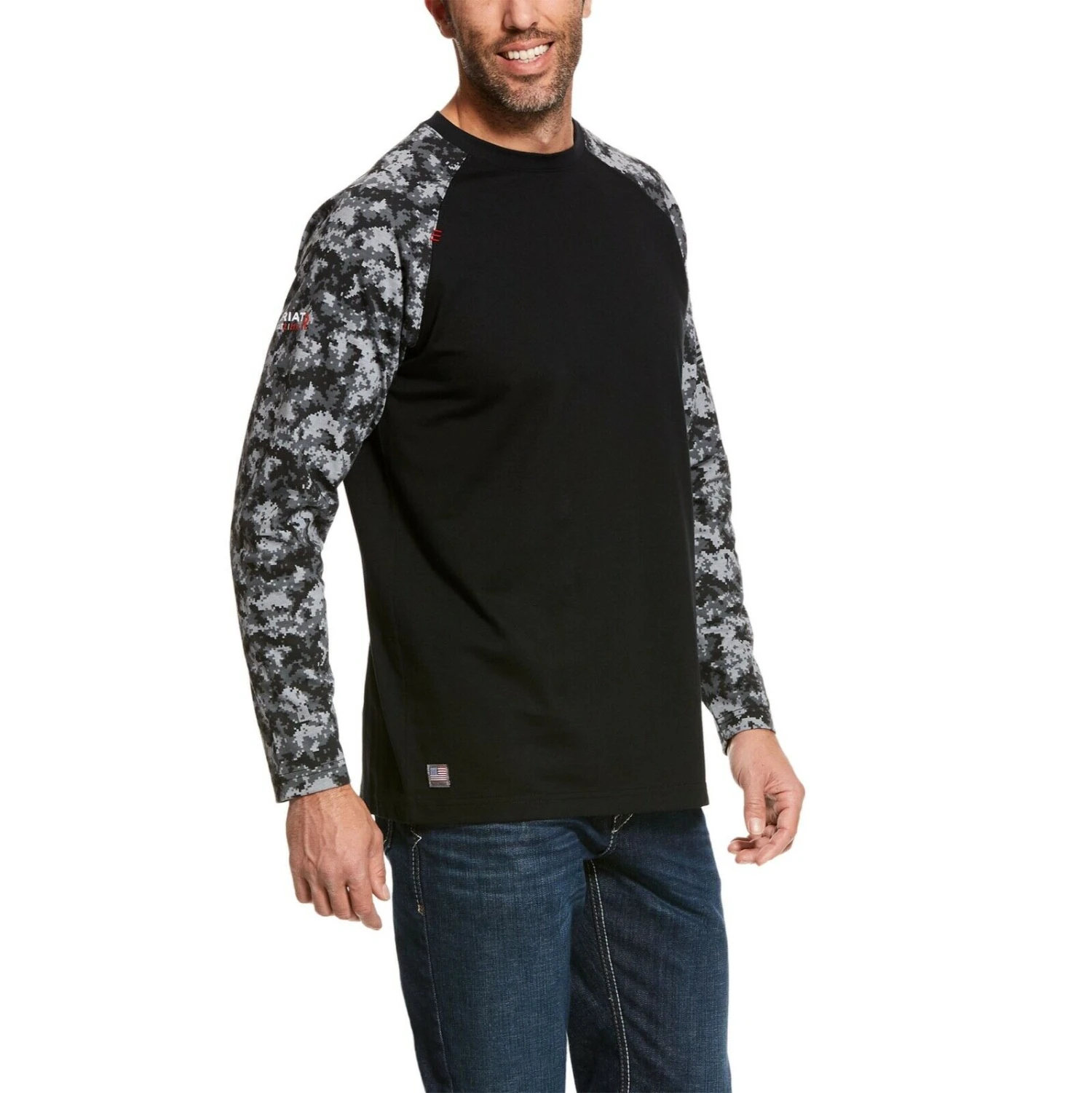 Ariat® Men's FR Work Black Digi Camo Baseball T-Shirt 10027893 3 Ariat® Men's FR Work Black Digi Camo Baseball T-Shirt 10027893